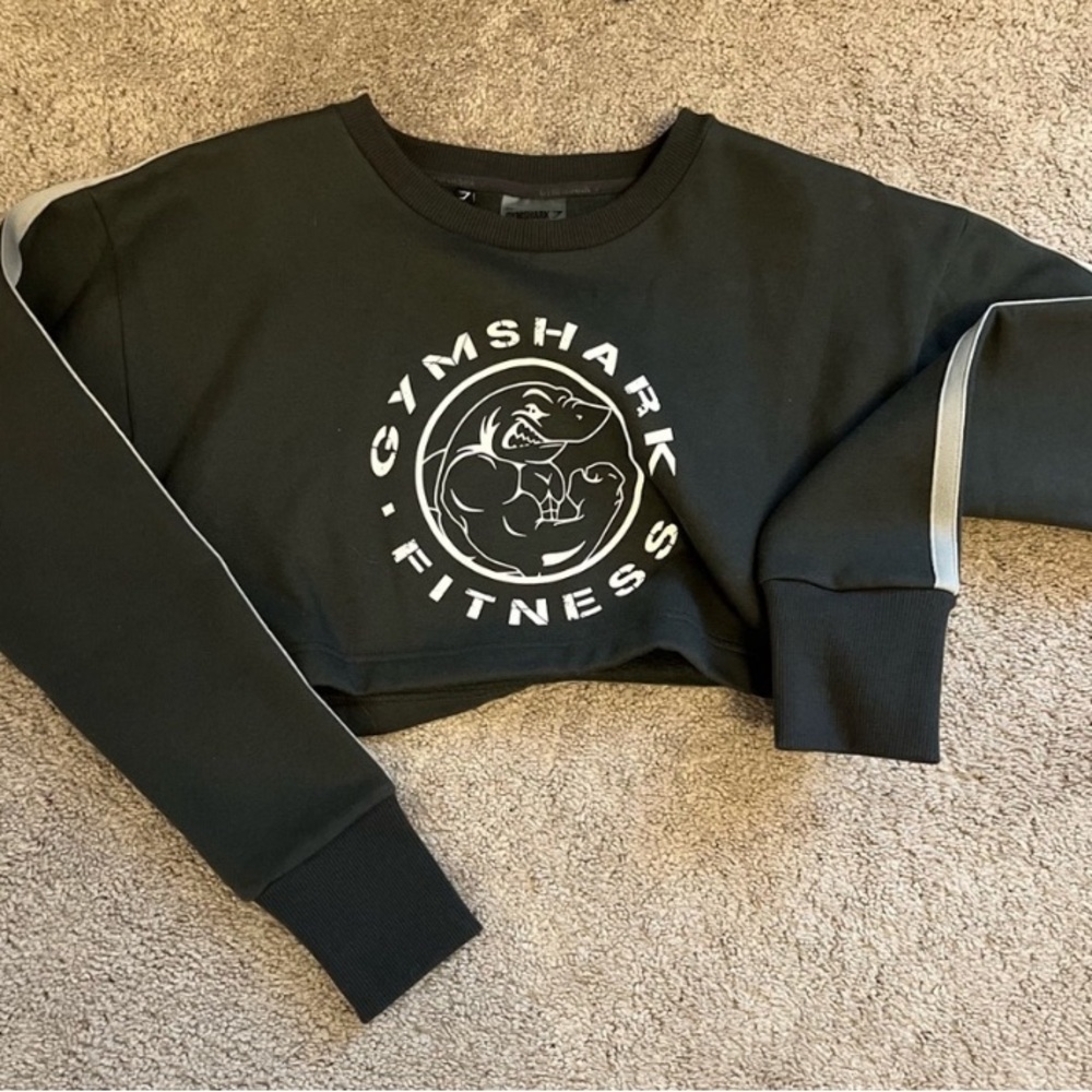 Gymshark cropped sweater